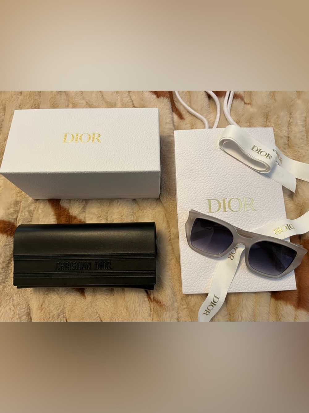 NEW DiorGlow DIOR Sunglasses Seaglass Gray - Picture 1 of 7